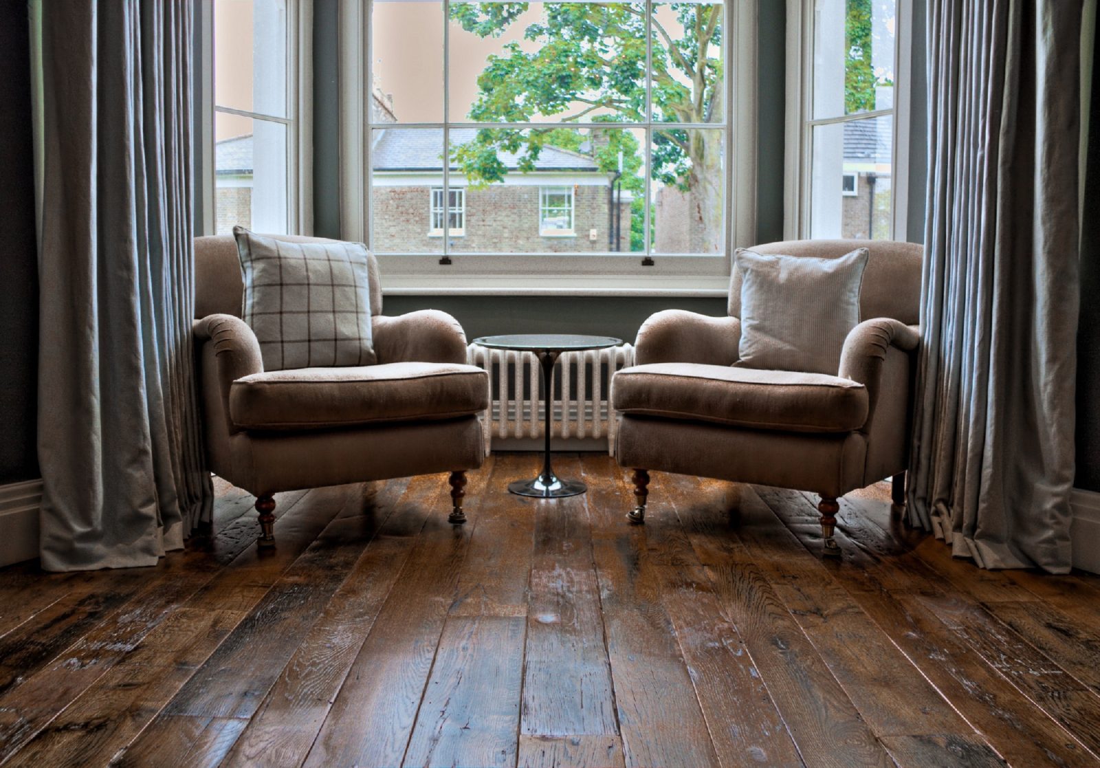 Reclaimed Flooring - Bordeaux Oak - living room