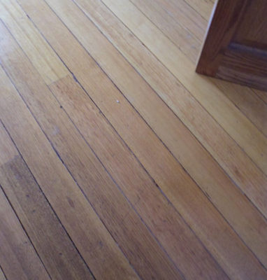 Reclaimed Flooring - American Oak Strip - close up
