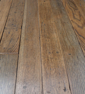 Reclaimed Flooring - American Oak Strip - grain
